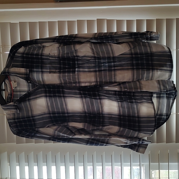 STYLUS Tops - Stylus Navy & White Plaid Long Sleeve Button Down XL